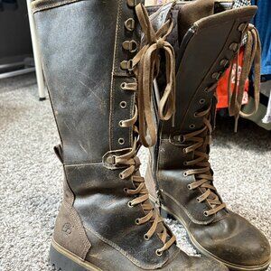 Timberland women's boots size 8.5 US preowned